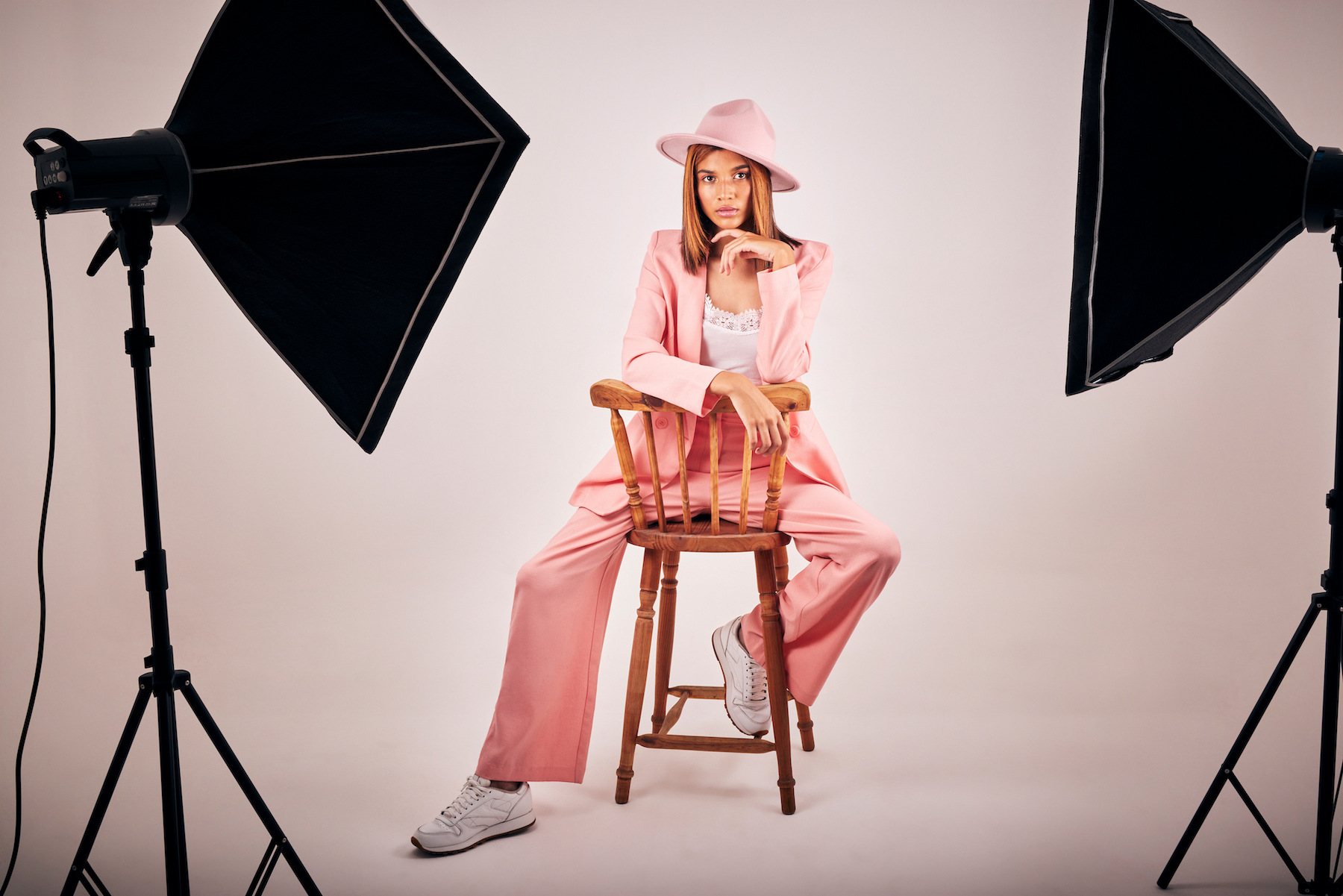 Индивидуальная фотосессия в студии FashionBox