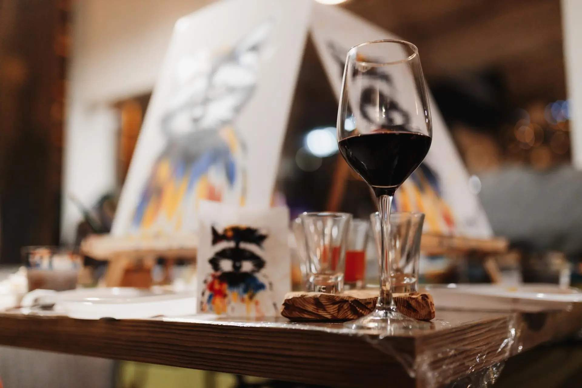 Арт-свидание: написание картины с дегустацией вина